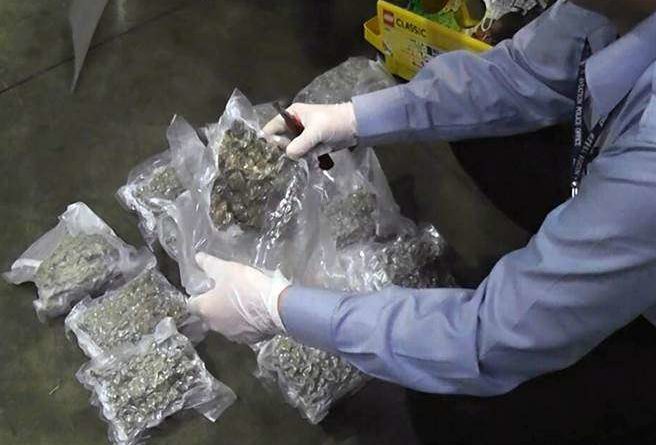 cannabis found in a suitcase at Taoyuan International Airport